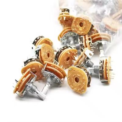Easy Installation 4 Pole Rotary Switch With 10 Rotation Life And Insulation Resistance More Than 100MΩ At DC500V